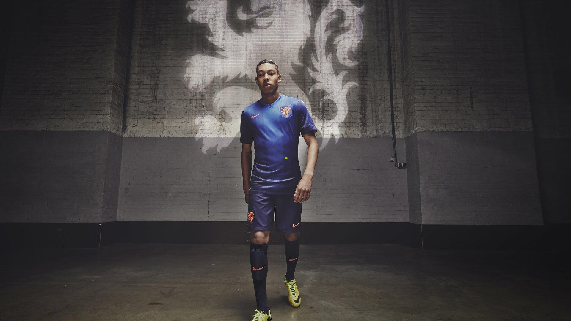 足坛准入即将开始：守住阵地才能守住希望 体坛新声